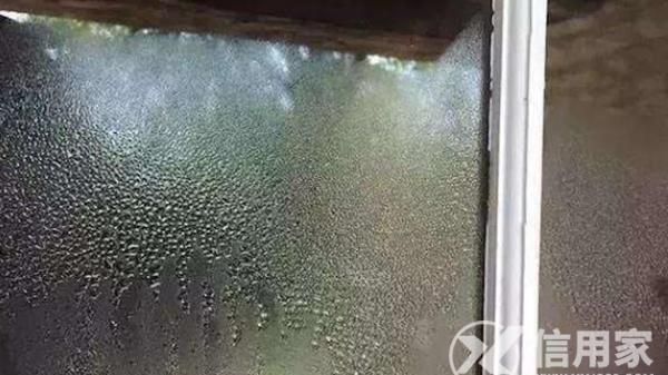 冬天开热风吹玻璃空调压缩机会工作么