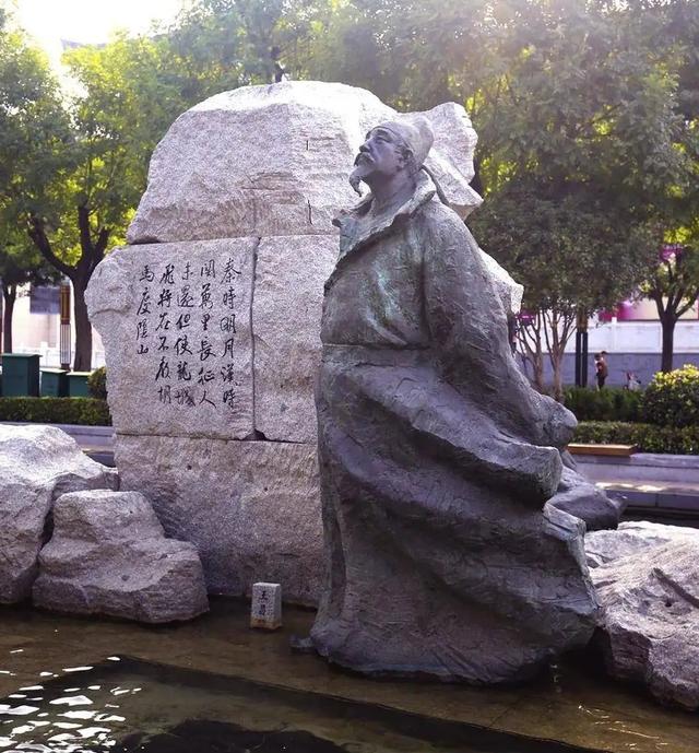 王昌龄著名十首诗（唐朝著名诗人王昌龄十首诗）(1)