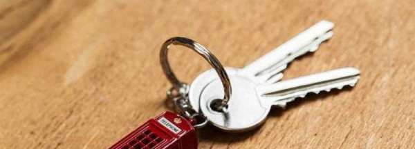 钥匙断了用什么粘,钥匙插在门里断了图6