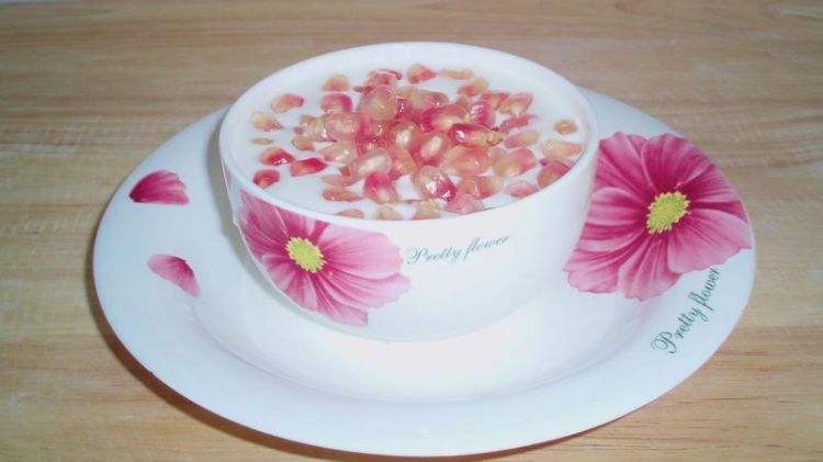 吃了石榴可以喝酸奶吗