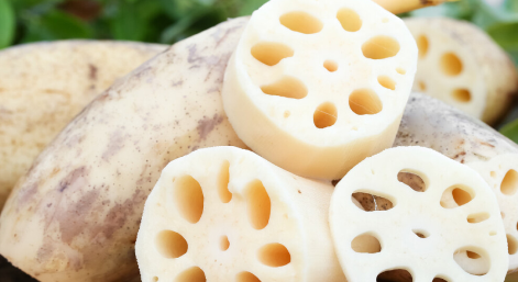 莲藕放久了变黑还能吃,发黑的莲藕还能吃吗图4