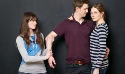 纠结ing是什么意思,如果一个人用鼻子长呼一口气,这是什么意思?有几种意思?一定是生气吗?图3