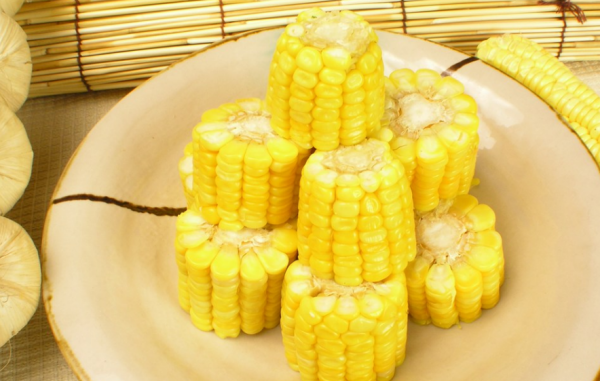 玉米要煮几分钟,高压锅煮玉米棒需要几分钟?图1