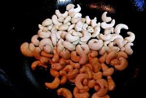 怎么炒腰果不糊,腰果怎么炒才好吃图5