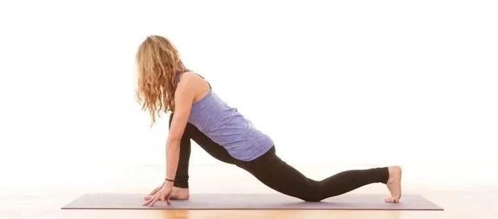 全套初级流瑜伽体式，重塑核心，挺拔身姿，漂亮的女人都在坚持！