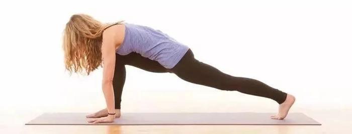 全套初级流瑜伽体式，重塑核心，挺拔身姿，漂亮的女人都在坚持！