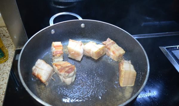 东坡肉的来历和做法,东坡肉的来历图7