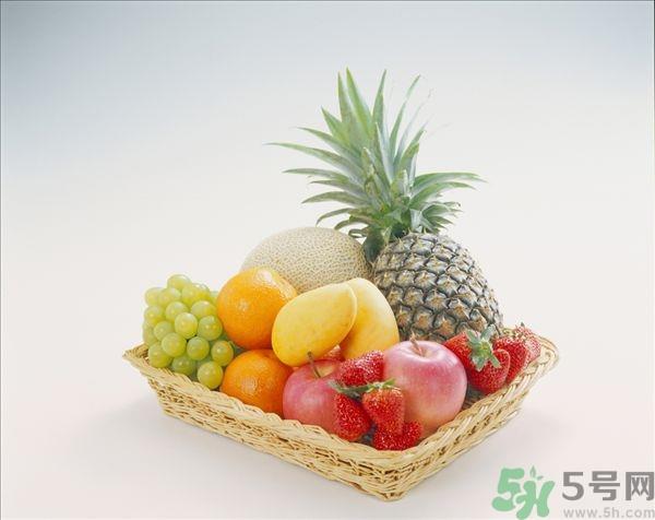 葡萄和苹果可以一起吃吗？葡萄和苹果可以一起榨汁吗？