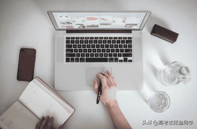 女孩选择什么专业好就业（女孩选什么专业比较好就业）