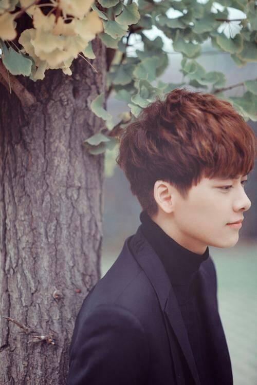 关于李易峰的40张壁纸（一组长睫毛李易峰的高清无水印壁纸）(7)