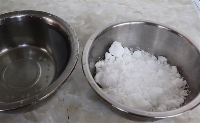 凉粉怎么做好吃（清凉透爽的凉粉家常做法）