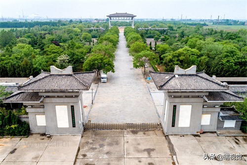 山东济南：章丘洛庄汉墓出土文物3000件，2000年前“地下音乐厅”